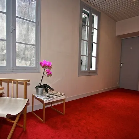Henri Iv Hotel