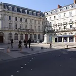 Hotel Henri Iv