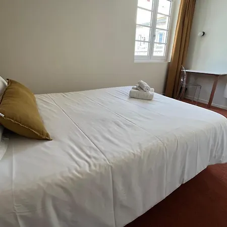 Hotel Henri Iv