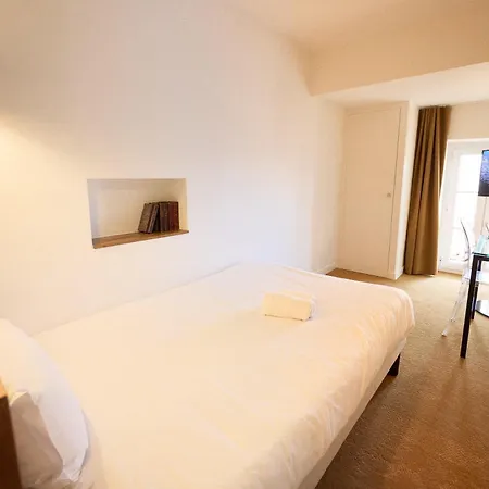 Hotel Henri Iv
