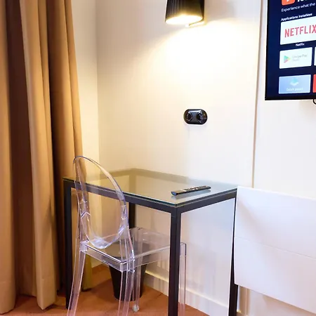 Hotell Henri Iv La Rochelle (Charente-Maritime)