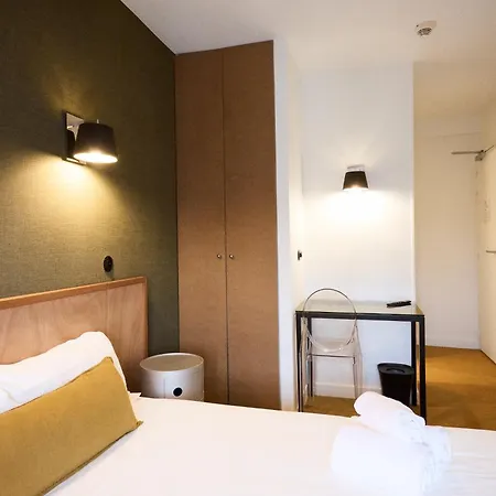 Hotel Henri Iv 2*