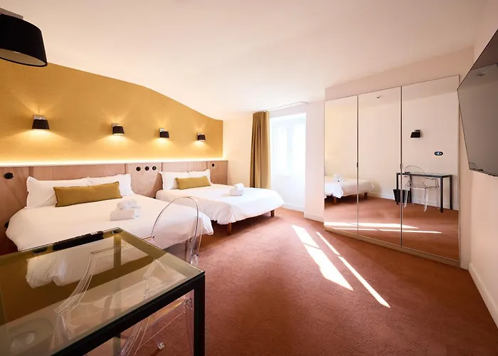 Otel Henri Iv La Rochelle (Charente-Maritime)