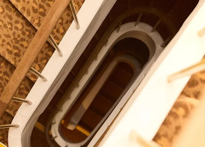 Henri Iv 2* La Rochelle (Charente-Maritime)