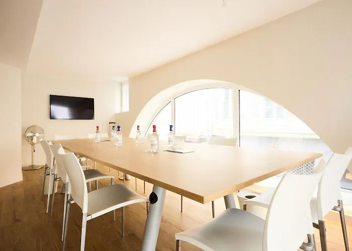 Henri Iv 2* La Rochelle (Charente-Maritime)